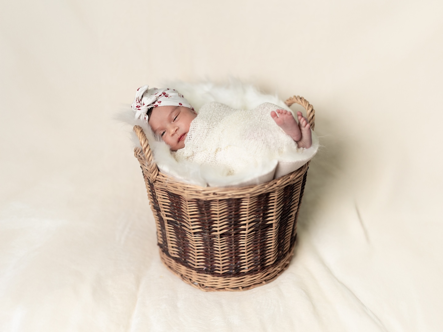 newborn-photo-shooting-servizio-fotografico-neonato-como